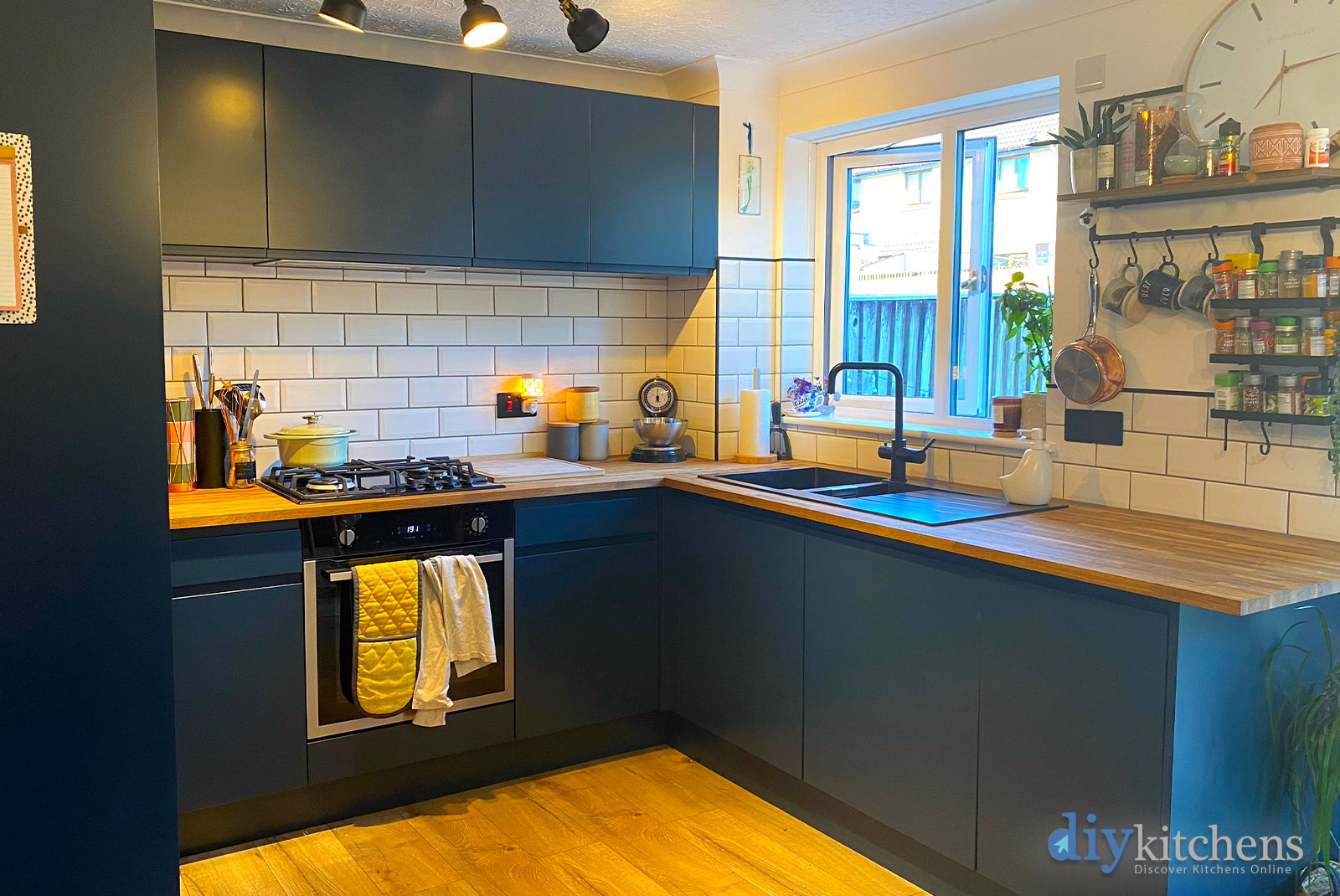 Katie's Contemporary Blue Shaker Kitchen - Smile Kitchens