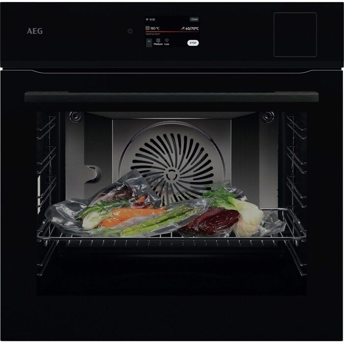 AEG 8000 MealAssist Oven with SteamPro
