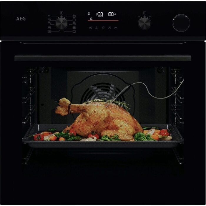 AEG 6000 SenseCook Oven with SteamCrisp