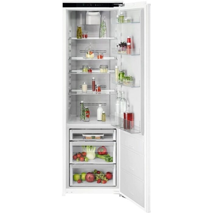 AEG 9000 LongFresh Fridge